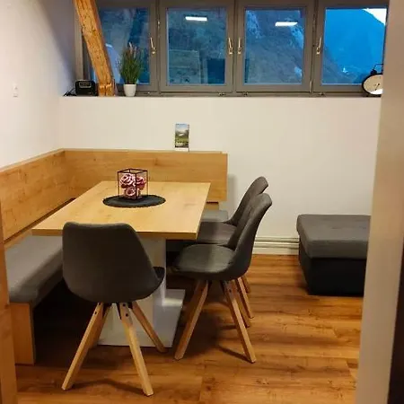 Apartma Dalija *